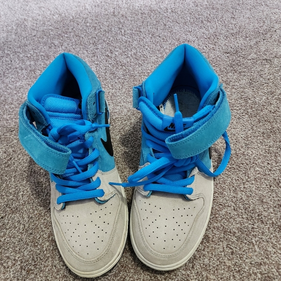 beavis dunks